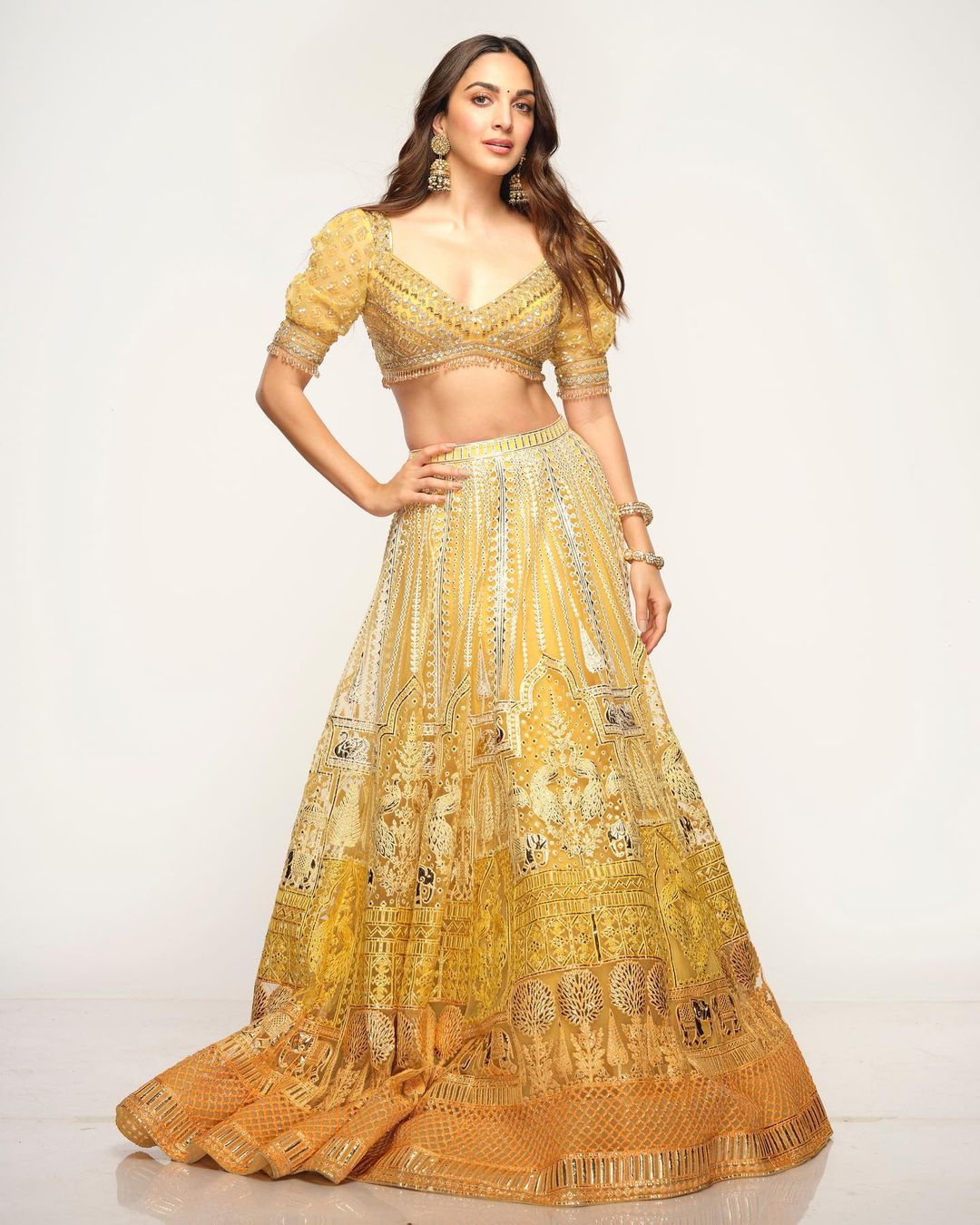 Kiara Advani Glitters in shine In A Stunning Falguni Shane Peacock Yellow  Ombre Lehenga