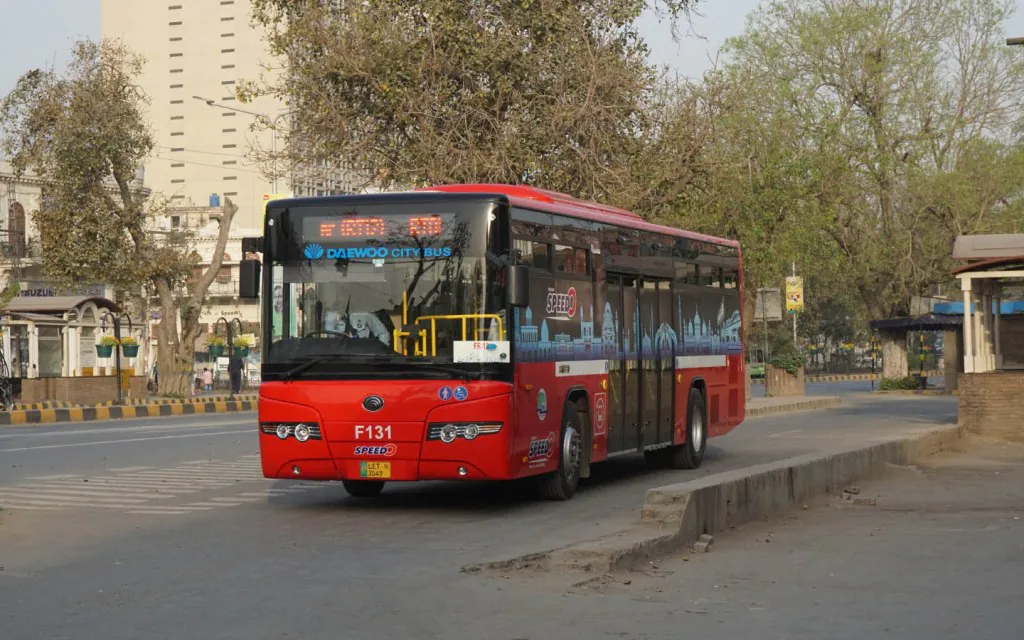 Lahore Metro Bus